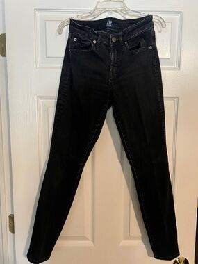 GAP Black Mid-Rise Curvy True Skinny Jeans for Women, 4/27R